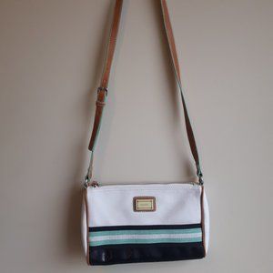 Cute Nine West White Purse with Black & Aquamarine Trim!